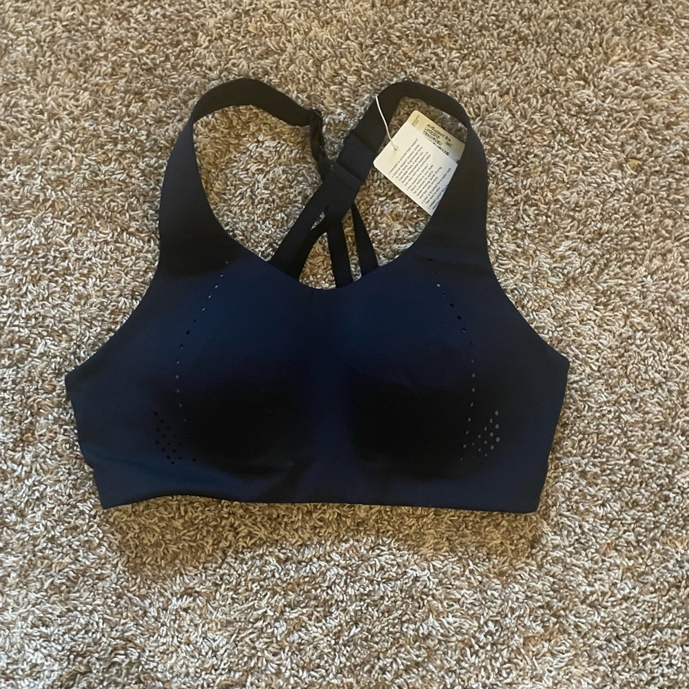 NWT Lululemon AirSupport Bra